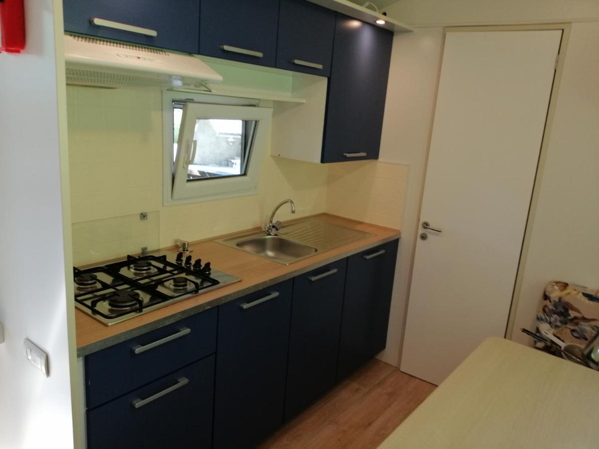 Samson Mobile House Βίλα Μπλεντ Εξωτερικό φωτογραφία